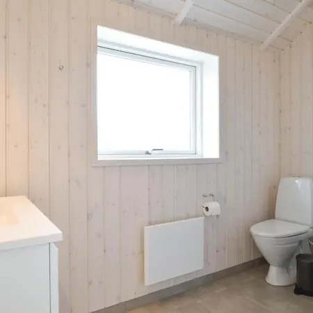 Four-bedroom In Hébergement de vacances Malling